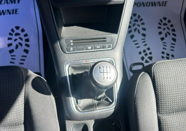 Volkswagen Tiguan cena 38800 przebieg: 223000, rok produkcji 2011 z Brzozów małe 562